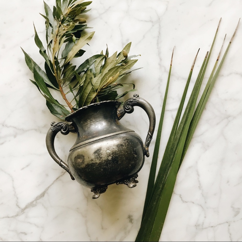 Small Antique Weathered Handled Sugar Dish Vase